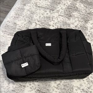 WILO Black Quilted Tote Bag with Pouch